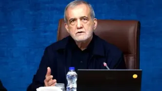 حضور رئیس‌جمهور در مراسم روضه خانگی شهید علی لاریجانی