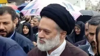 فرزند ارشد رهبر انقلاب در کنار فرزندان آیت‌الله سیستانی