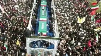 مراسم تشییع رهبر شهید انقلاب در قم به پایان رسید/ قرار است پیکر مطهر ایشان و خانواده شهیدشان فردا در کشور عراق تشییع شود