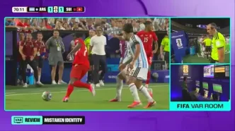 ببینید؛ اخراج عجیب امبولو در مقابل آرژانتین توسط VAR