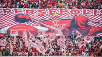کمپین جنجالی پرسپولیسی‌ها علیه بانک شهر