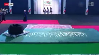 ادای احترام هیئت‌های بین‌المللی به پیکر رهبر شهید در مصلای تهران