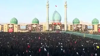 اقامه نماز بر پیکر رهبر شهید توسط آیت‌الله جوادی آملی