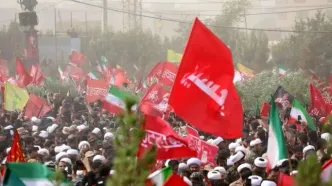 مراسم تشییع رهبر شهید در قم به پایان رسید