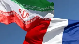 نیلوفر شادمهری از فرانسه اخراج شد و به کشور بازگشت + ببینید
