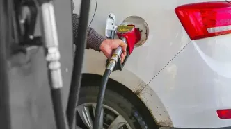 سازمان بهینه‌سازی انرژی: ذخایر استراتژیک بنزین به نقطه بسیار بحرانی رسیده است/ در شرایط فعلی، واردات بنزین با محدودیت‌هایی مواجه است
