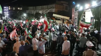 برگزاری گرامیداشت روز پدافند هوایی همزمان با اجتماع شبانه مردم در میدان ابن سینا