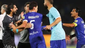 درگیری بازیکنان استقلال و سپاهان که تلویزیون سانسور کرد!