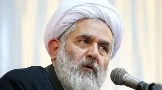 فیلم/ لحظاتی از حضور حجت‌الاسلام طائب در مسجد مقدس جمکران