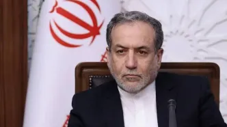 عراقچی: آماده‌ایم نمایشگاه مدرسه میناب را کشور به کشور برگزار کنیم