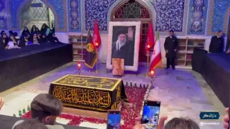 جانشین جدید فرمانده کل سپاه در کنار مزار رهبر شهید