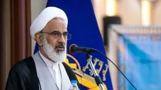 نماینده ولی فقیه در سپاه: دشمن به دنبال خسته‌سازی مردم است/ ارتقای توانمندی فکری و تبلیغی طلاب و روحانیون، از ضرورت‌های خنثی‌سازی راهبردهای دشمن است