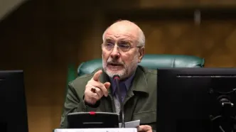 قالیباف به لفاظی‌های بسنت پاسخ داد: نمایش مضحکت، «روز پیروزی» نبود؛ «روز دلقک» بود!