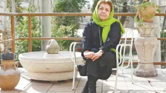 لیلی گلستان: از ایدئولوژی آل احمد خوشم نمی آمد ولی او را دوست داشتم/تا کتابی را عاشقش نشوم ترجمه نمی‌کنم/آینده قطعا روشن و تابناک خواهد بود