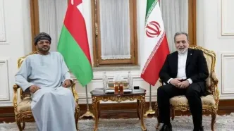 دیدار وزیر خارجه عمان با عراقچی در تهران