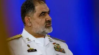 فرمانده نیروی دریایی ارتش روز صنعت دفاعی را تبریک گفت