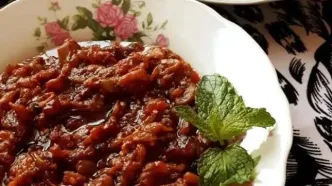 خورش ملا قورمه مازندرانی؛ یک غذای ساده و خوشمزه