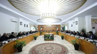 جریان مرموزی که در پی فروپاشیدن دولت است