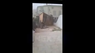 مقاومت یک مرد در مقابل گردباد