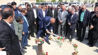 کلنگ‌زنی احداث مرکز توانبخشی دختران با معلولیت ذهنی در کازرون