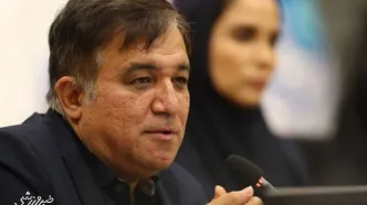 تاجرنیا برخی مسئولان باشگاه استقلال را با پیامک برکنار کرد!