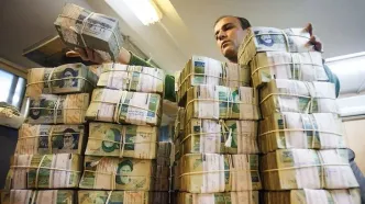 کیهان: پول داریم، خیلی هم داریم، کسی حق ندارد بگوید نداریم!