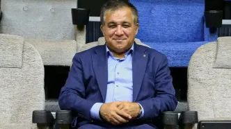 علی تاجری‌ نیا پشت جواد نکونام درآمد