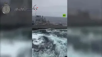 لحظه بازگشت ناو آمریکایی به آمریکا+ ویدیو