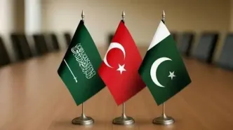 امضا توافقنامه نظامی بین عربستان، ترکیه و پاکستان