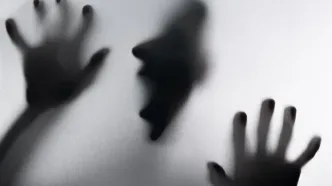 ۴۰ ضربه مرگبار با چاقو و قیچی؛ زن جوان از کابوس همسرش جان به در برد