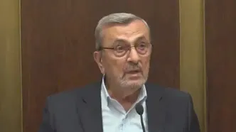 نماینده حزب‌الله در پارلمان: دولت لبنان صلاحیت حکمرانی را از دست داده است/ مسئولان لبنانی بدون در اختیار داشتن هیچ‌گونه برگ برنده‌ای وارد مذاکرات مستقیم با رژیم صهیونیستی شده‌اند و از این طریق در کشتار جنوب لبنان شریکند