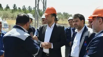 مدیرعامل برق آذربایجان از طرح‌های توسعه‌ای پتروشیمی تبریز بازدید کرد