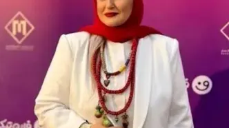 تیکه‌‌پرانی و شوخی خنده‌دار منوچهر هادی با استایل بامزه نعیمه نظام‌دوست/ ویدئو