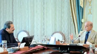 دیدار وزیر صنعت معدن و تجارت با نخست‌وزیر پاکستان/ عزم راسخ تهران و اسلام‌آباد برای ارتقای سطح مناسبات اقتصادی