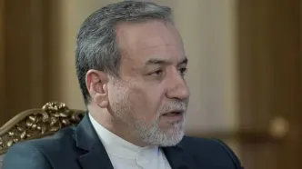 دلنوشته وزیر امور خارجه در نمایشگاه آثار هنری با موضوع شهدای مدرسه میناب