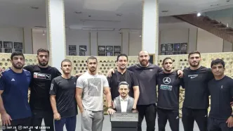 بازدید آزادکاران از موزه کشتی ایران