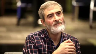 تصویری از شهیدمصباح‌الهدی باقری در کنار رهبر شهید انقلاب