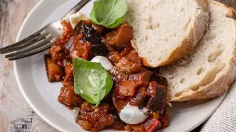 طرز تهیه کاپوناتا بادمجان؛ غذایی از سیسیل ایتالیا