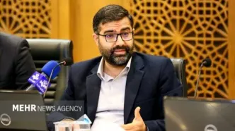 سقاب اصفهانی: بنزین در ایران لنگر اسمی تورم است