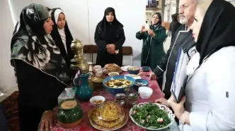 رقابت برای پخت آش ایرانی