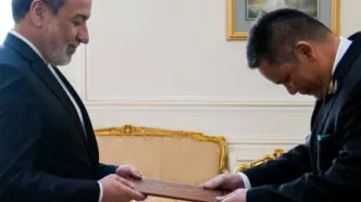 تسلیم رونوشت استوارنامه سفیر جدید تایلند به عراقچی