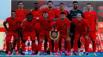 مرصاد سیفی در ترکیب شباب الاهلی ماندنی شد