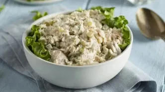 طرز تهیه سالاد مرغ و گردو ارمنی