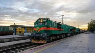 اختلال در مسیر ریلی تهران؛ مسافران ساعت‌ها است سرگردان ماندند
