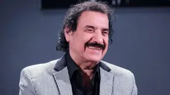 تسلیت جواد یساری به احسان خواجه امیری در یادبود ایرج خواجه امیری/ویدیو