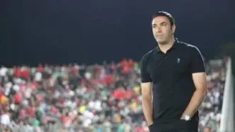 نکونام در رختکن تراکتور گرد و خاک کرد