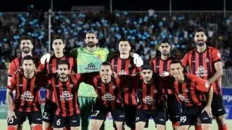 چادرملو اردکان 0  - 2 تراکتور؛ صدرنشینی موقت تراکتور در شب پرحاشیه
