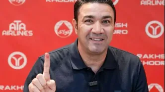 جواد نکونام در رختکن تراکتور گرد و خاک به پا کرد