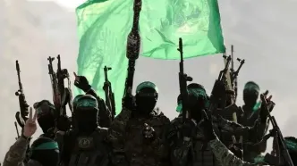 ایهود باراک: توافق با حماس اسرائیل را کاملاً نادیده می‌گیرد