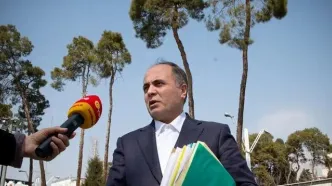 وزیر جهاد کشاورزی کارت زرد گرفت